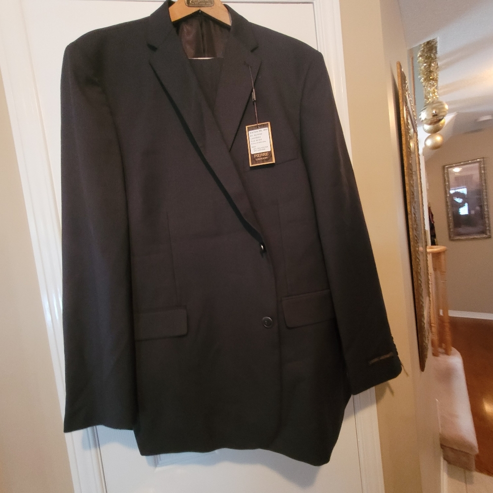 Man's  full suite.